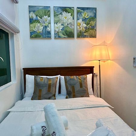 Studio Two Condominium, Alabang - Gold Fiber Wi-Fi -Netflix Ready Muntinlupa City Dış mekan fotoğraf